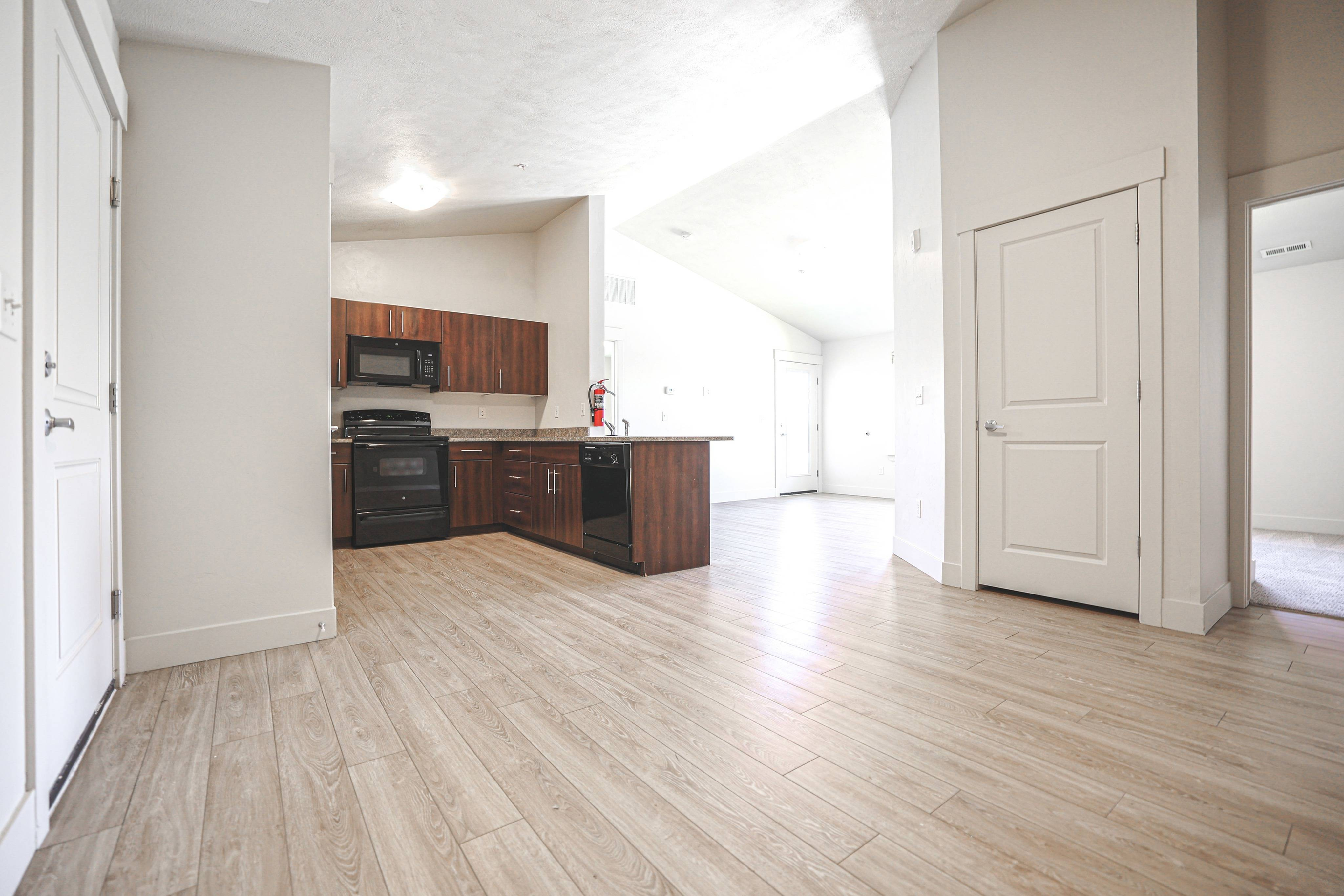 You Choose How To Decorate Your Apartment-image
