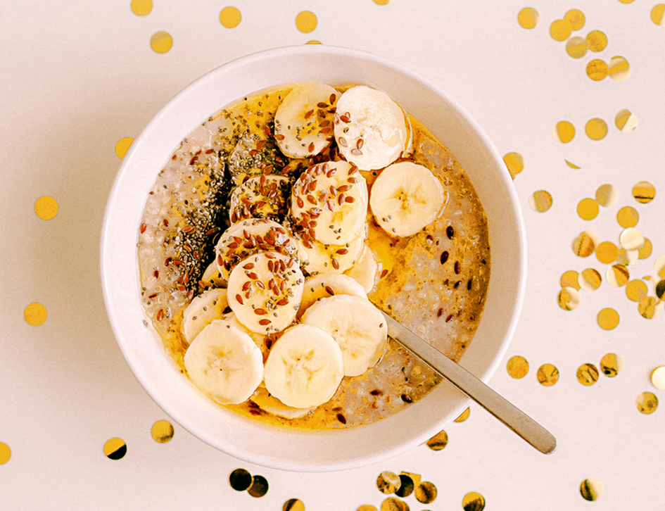 National Oatmeal Month: 3 Apartment-Friendly Recipes to Warm Up Your Winter-image