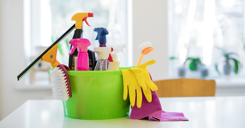 Quick Cleaning Hacks for Busy Schedules-image