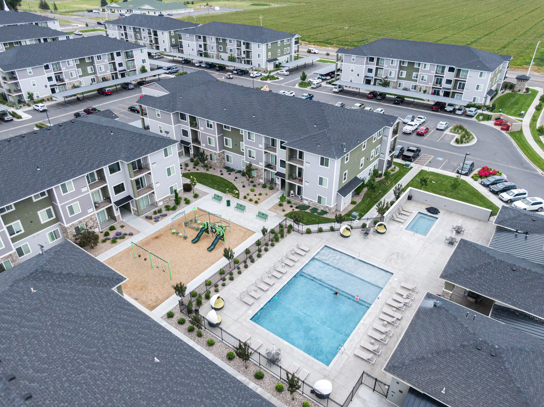 Why August Is the Perfect Time to Find Your Next Apartment-image