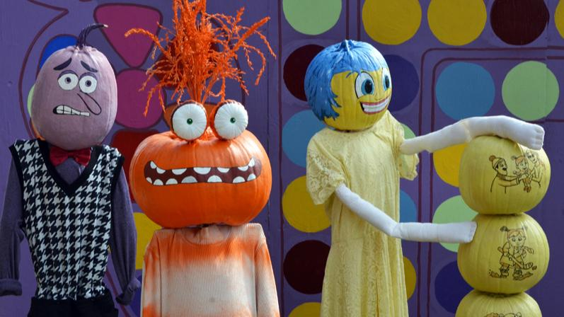 Experience the Magic of the North Logan Pumpkin Walk-image