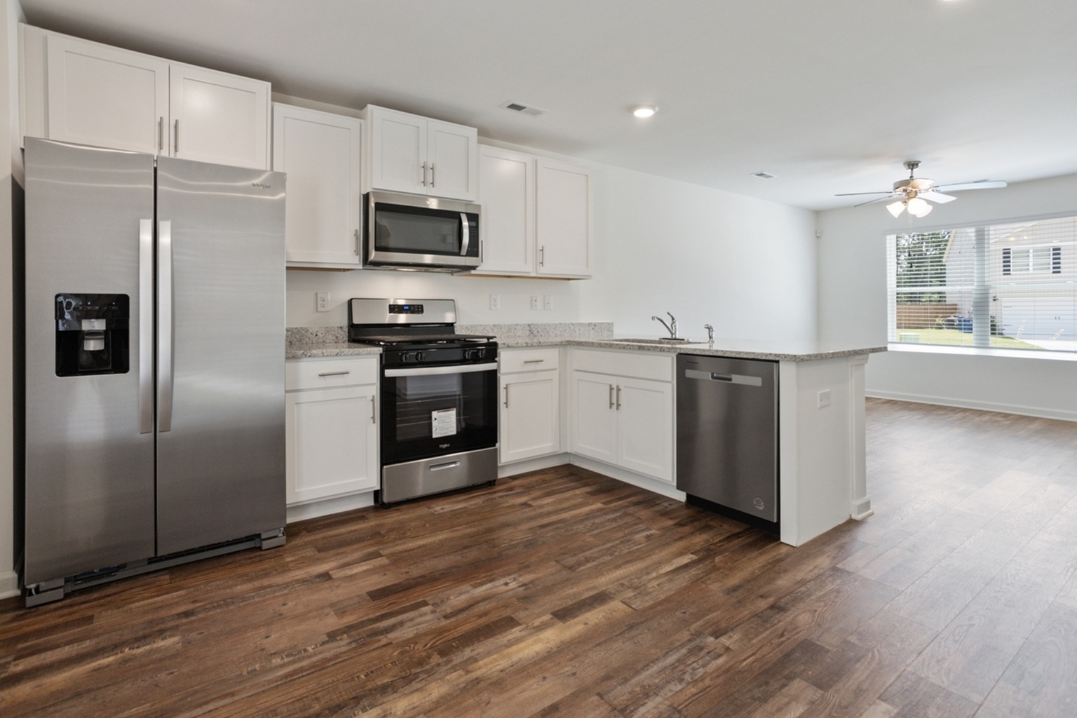 Spacious Kitchen/Living Room Combo