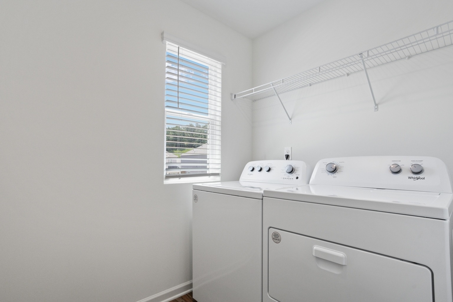 Washer & Dryer Included