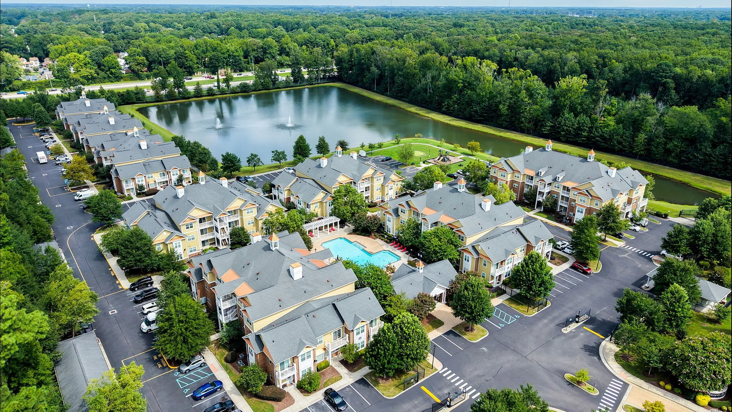 Fenwyck Manor - Aerial View