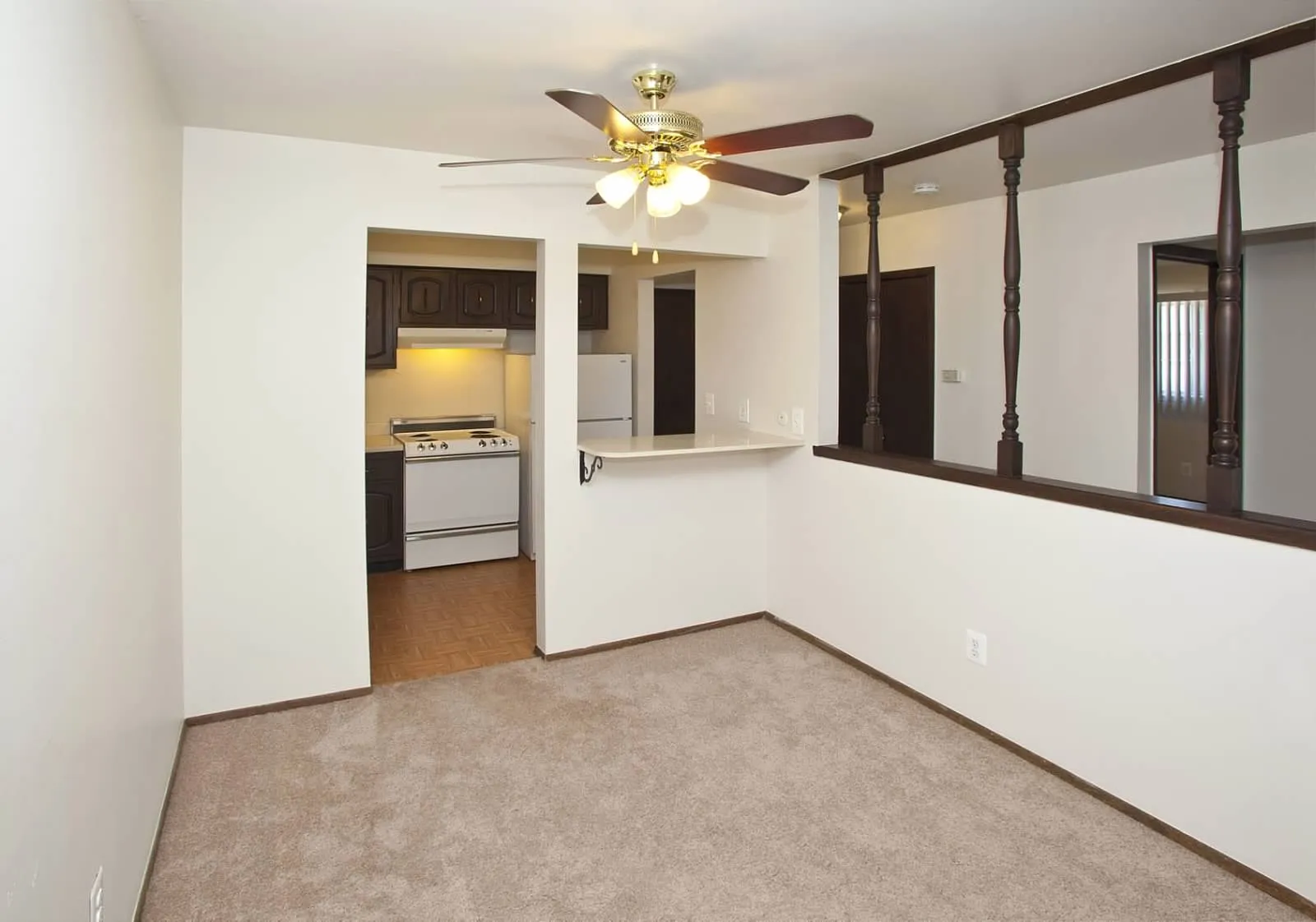 View Photos Redford Manor Apartments Apartments in Redford