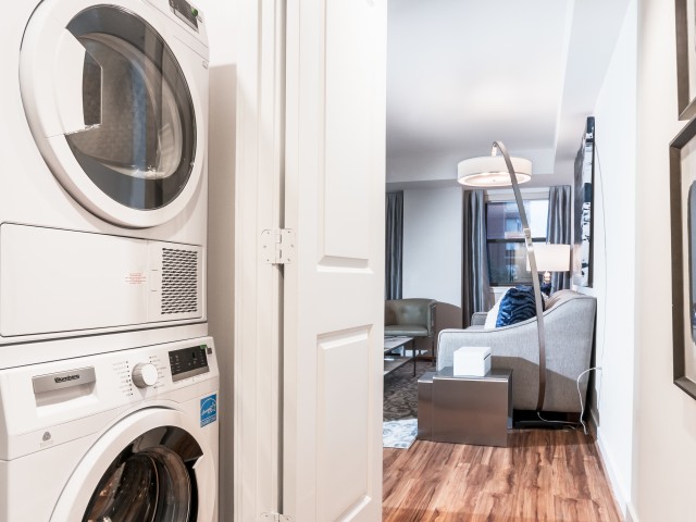 Image of Full Size Washer/Dryer for Courtland Park