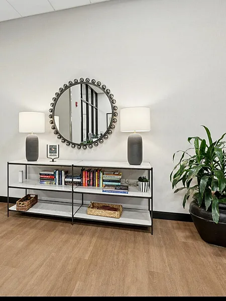 APARTMENTS IN NORTH ARLINGTON, VA