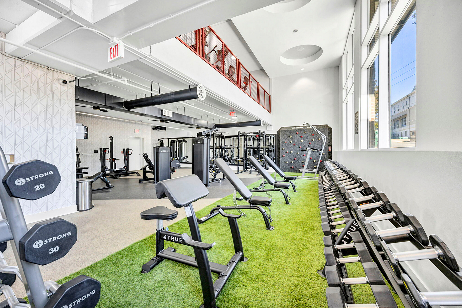 The Luxe on West Call | Tallahassee, FL