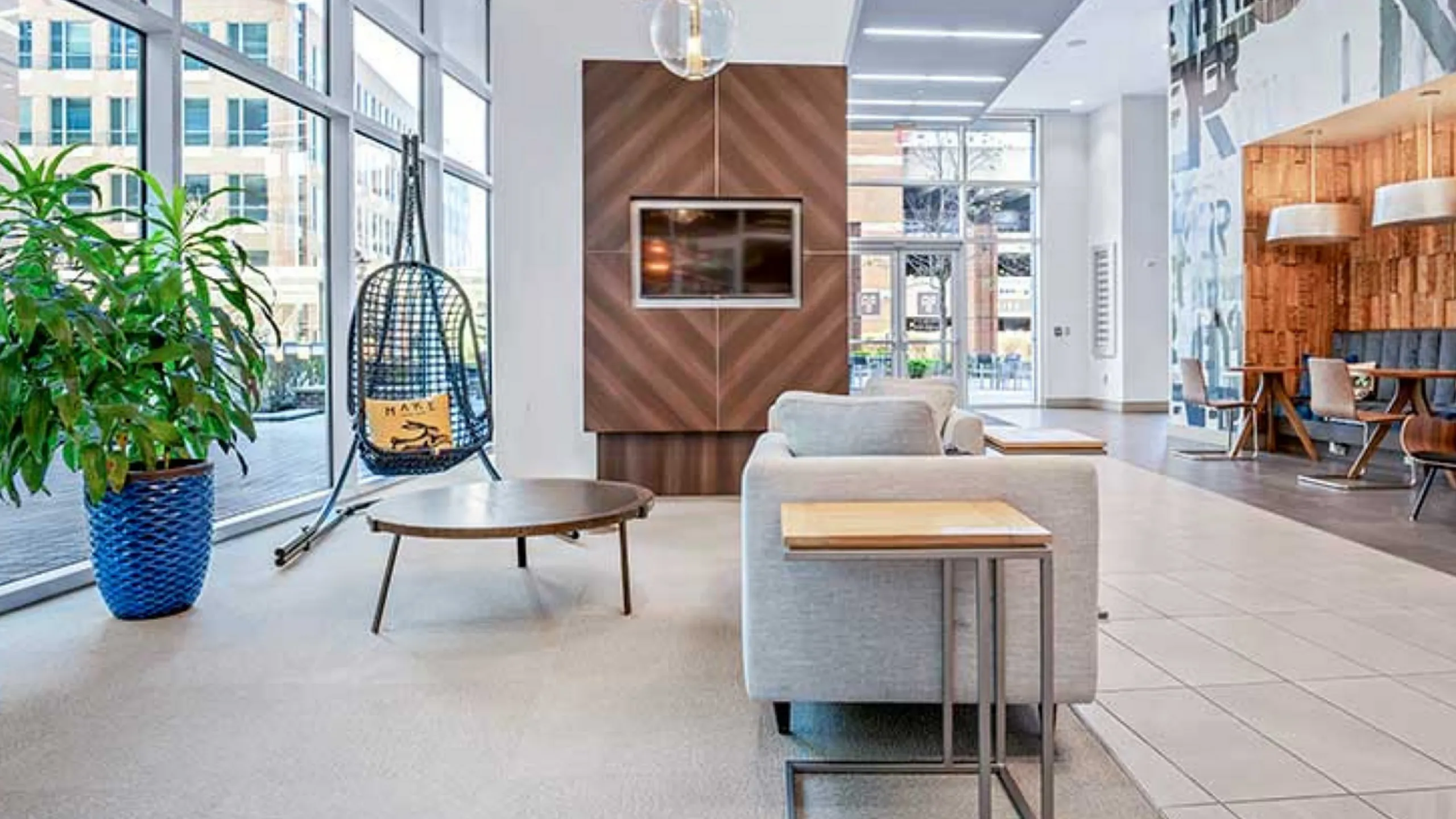 Square on 5th | Atlanta, GA