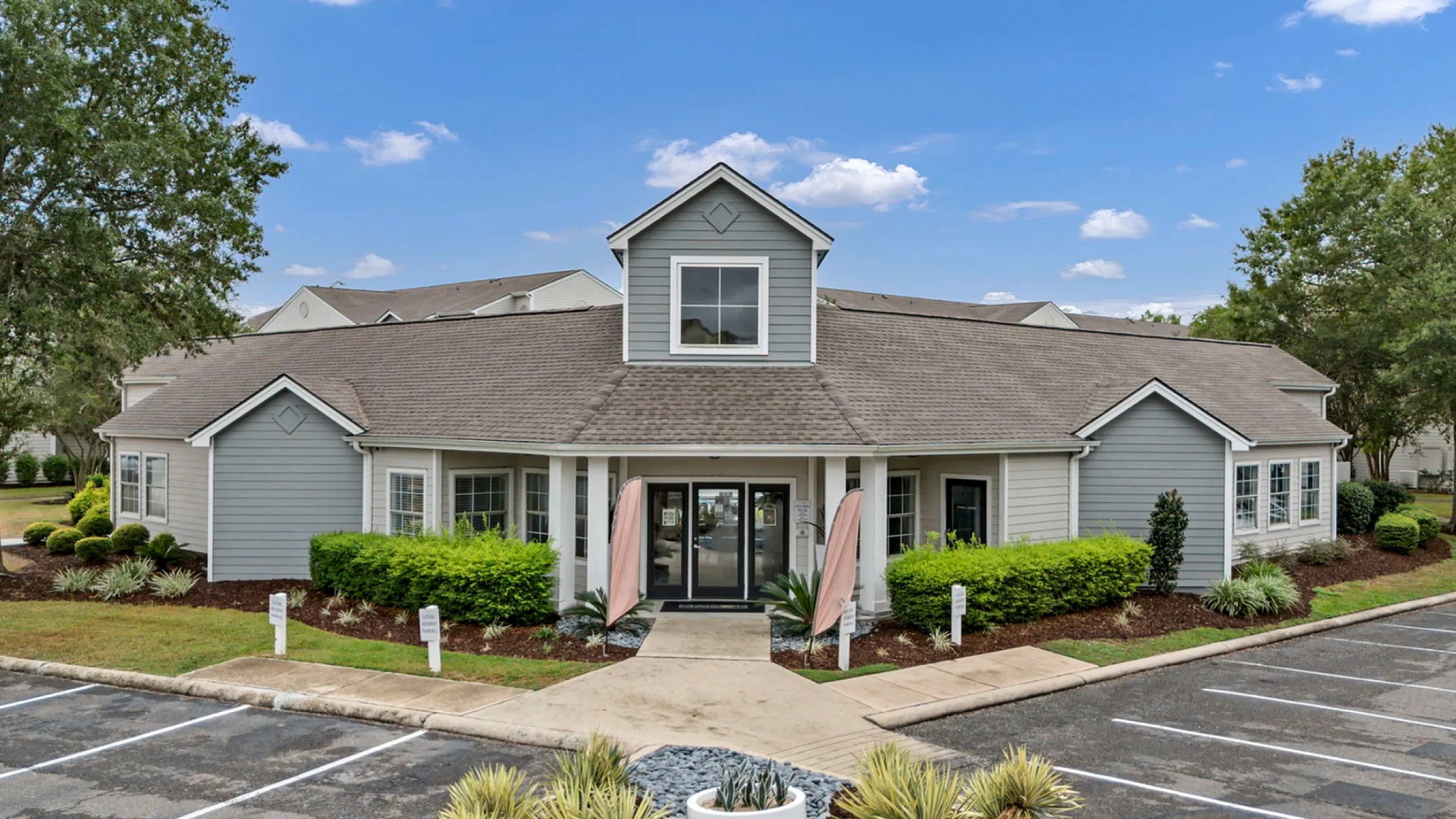 Maison Burbank | Baton Rouge, LA