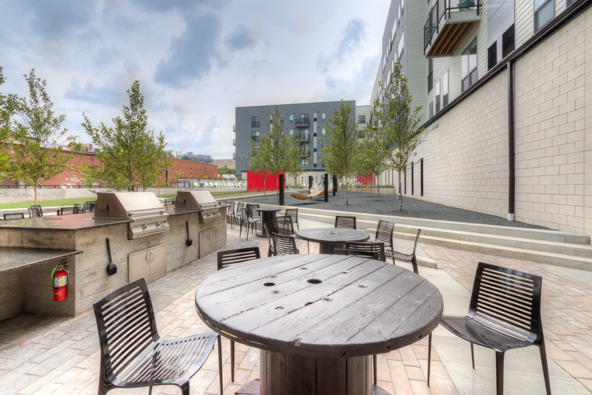 Beautifully Landscaped Grounds | Luxury Apartments Pittsburgh Pa | Arsenal 201