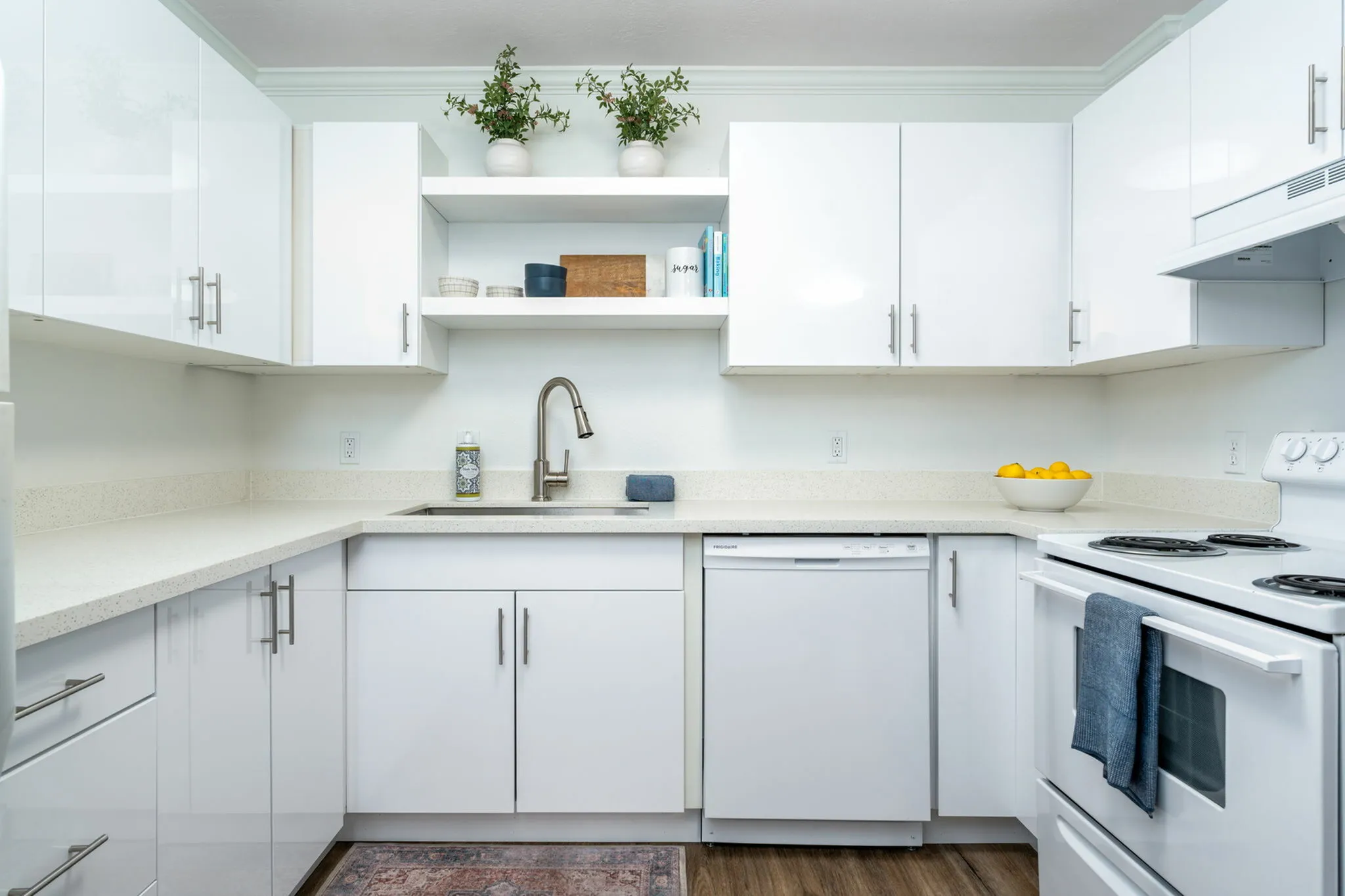 Discover Living at Cambridge Court Apartments in Provo Utah