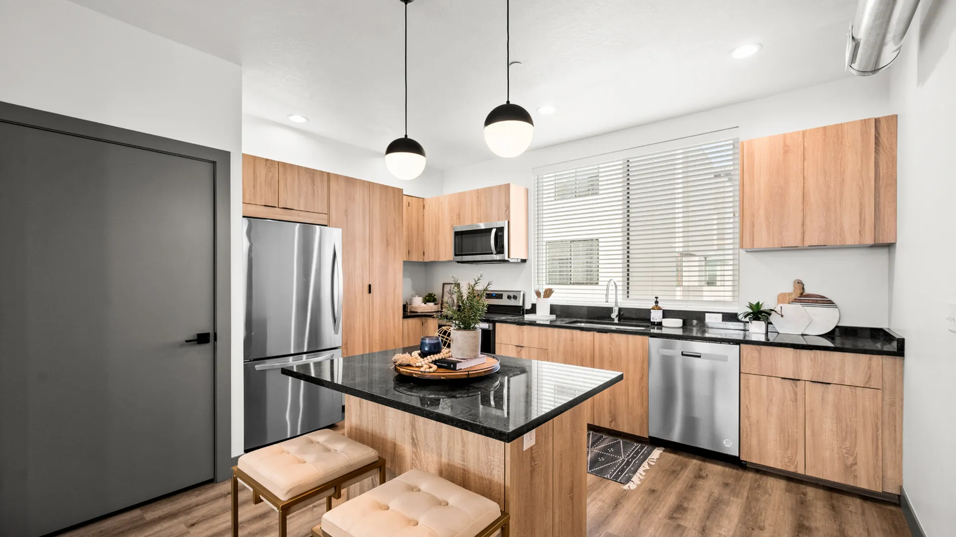 SUR17 Kitchen