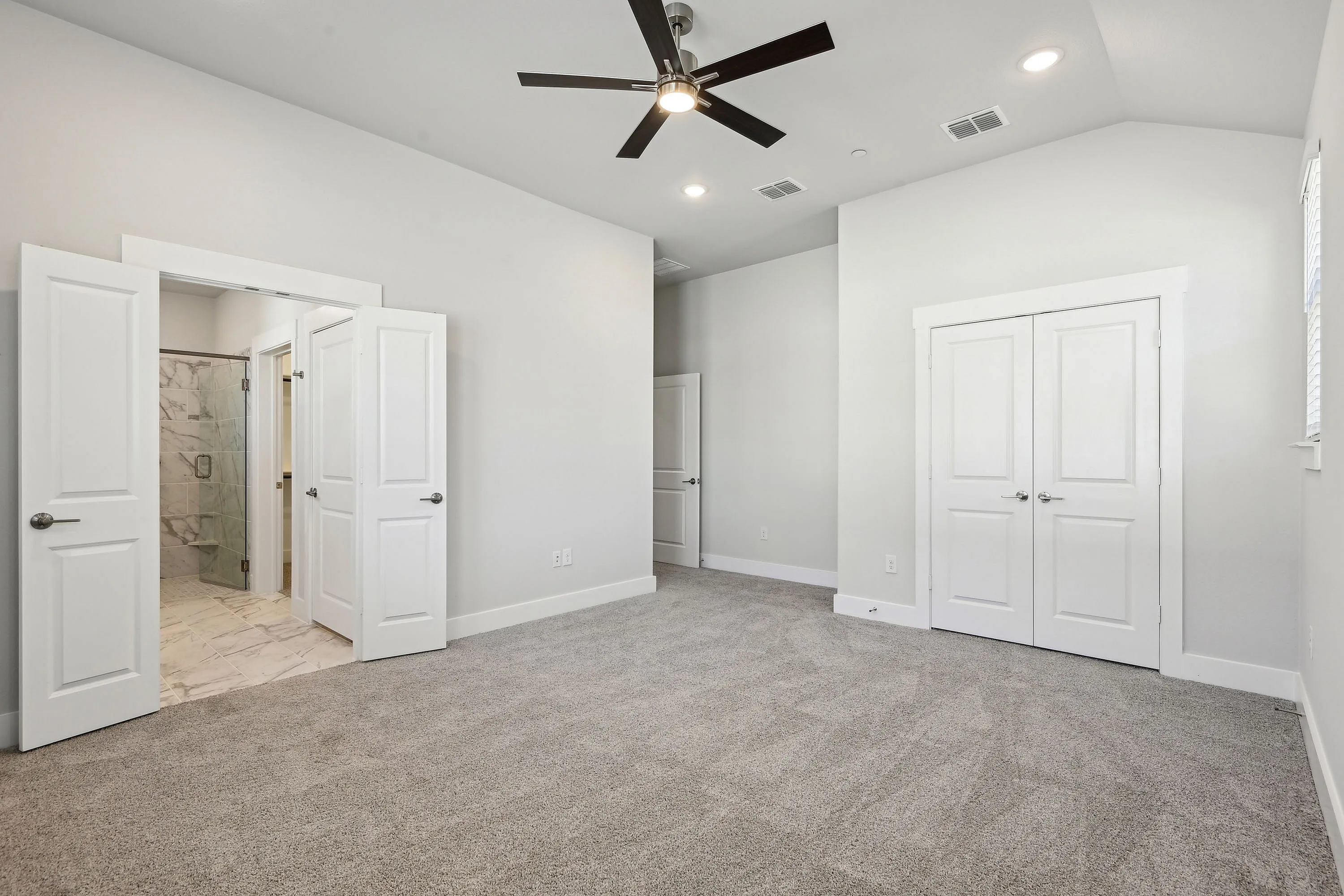 carpeted bedroom