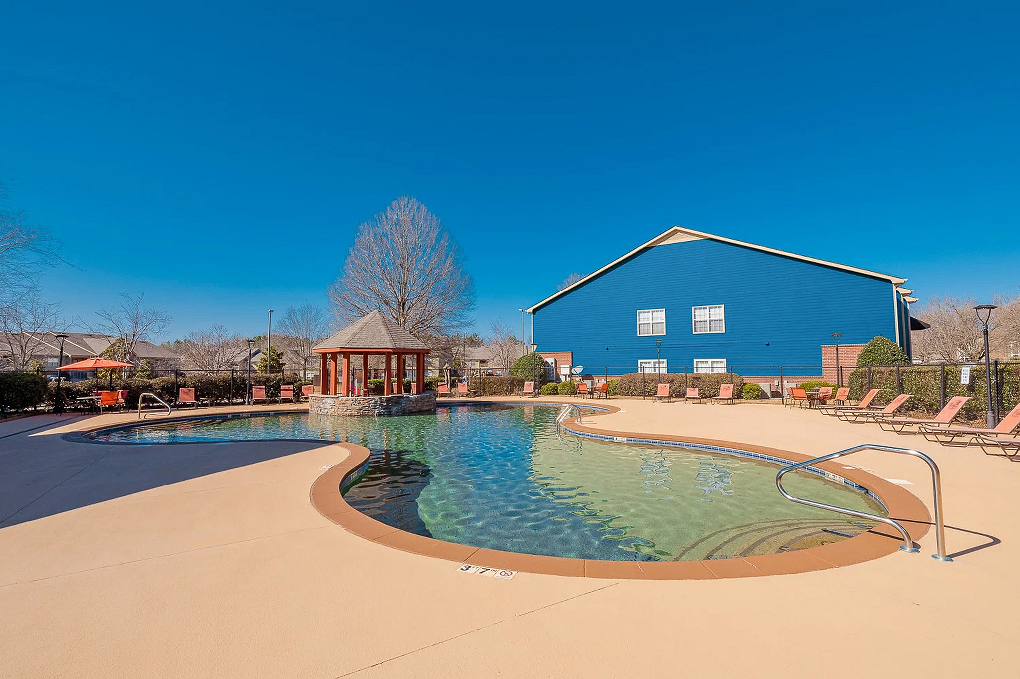 Sparkling swimming pool
