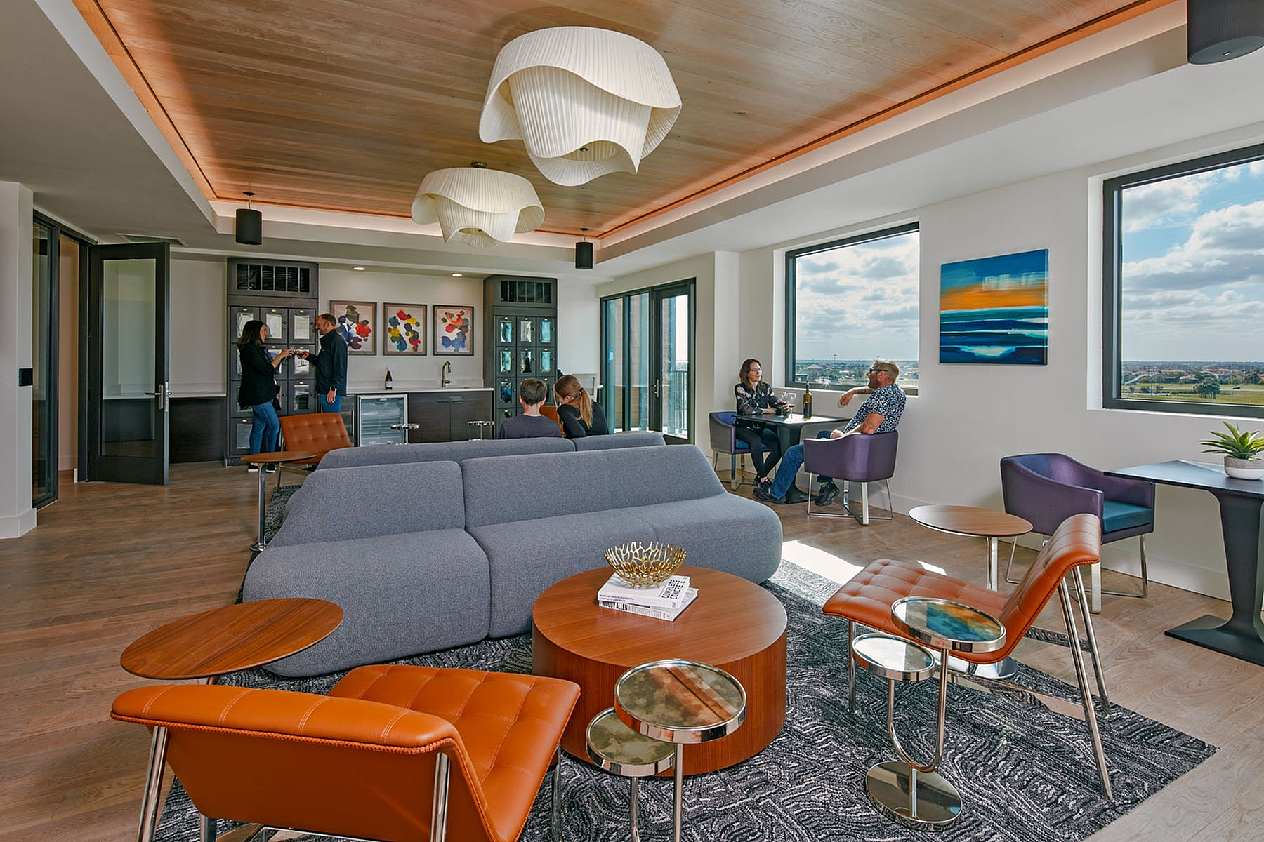 Luna clubroom with wine fridge and lounge seating