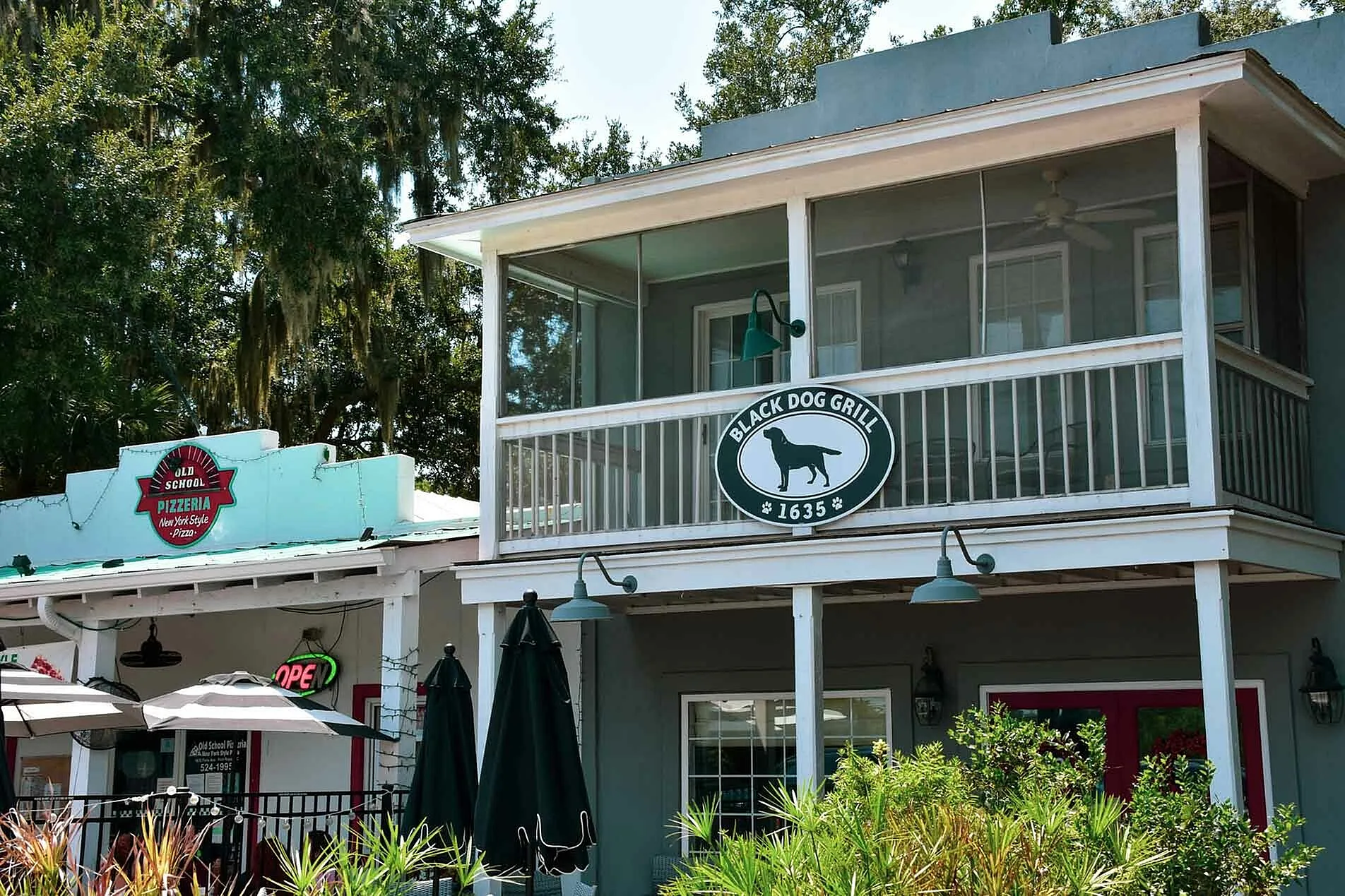 Shops and restaurants in Port Royal, SC