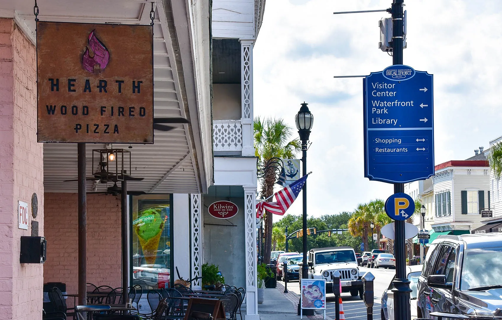Shops and restaurants in Port Royal, SC