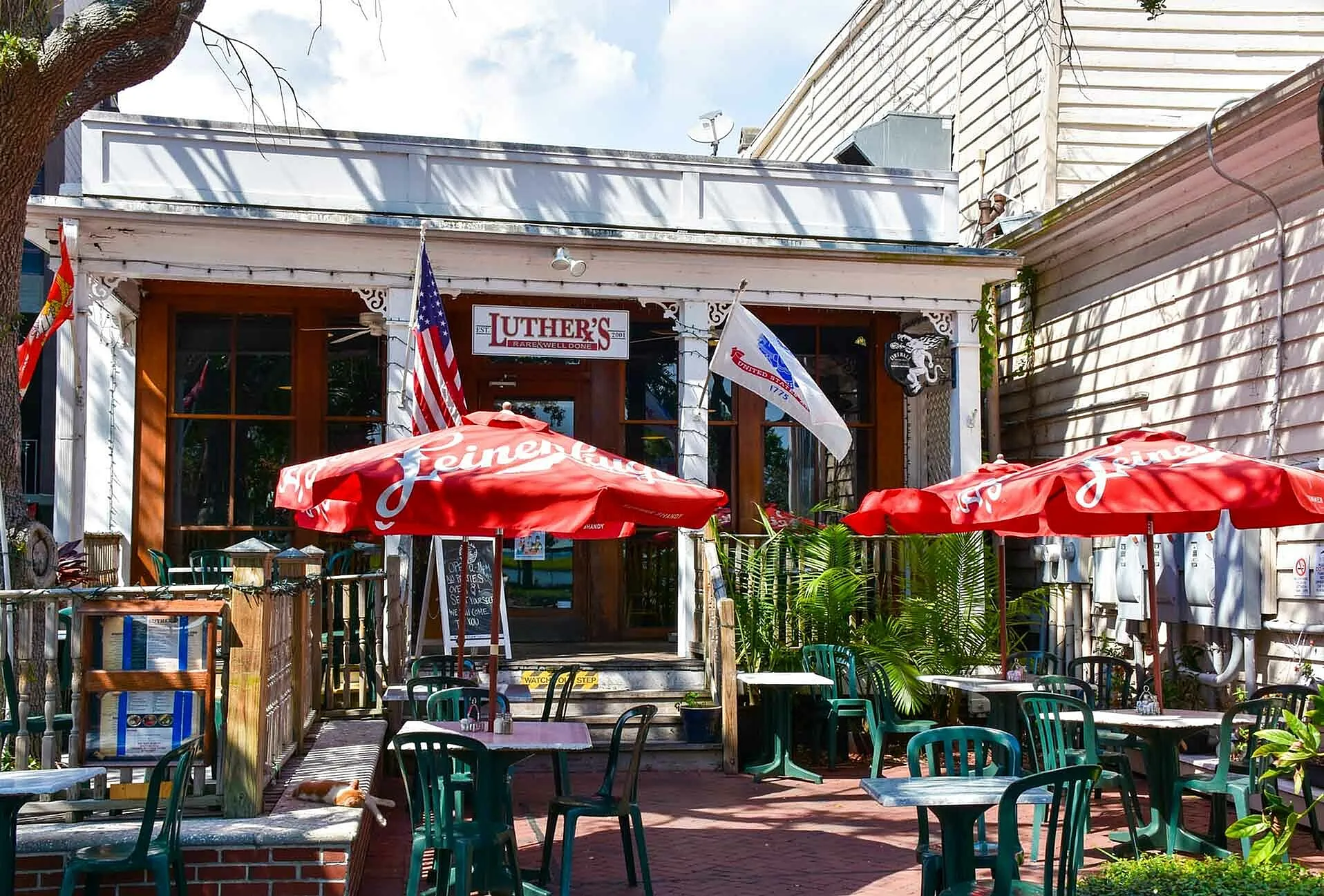 Shops and restaurants in Port Royal, SC