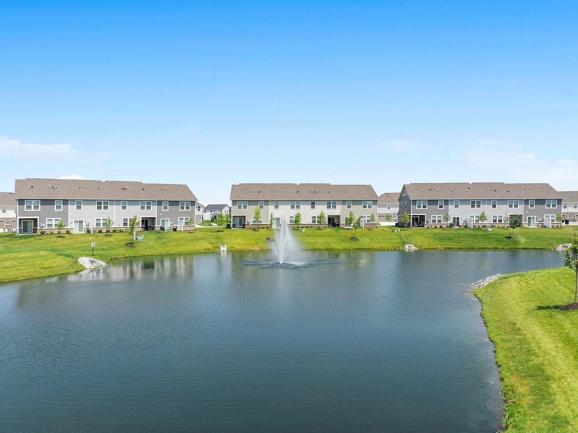 Westfield, IN Townhomes - Casey Corner Townhomes - Peaceful Pond View with Onsite Management and 24-Hour Maintenance.