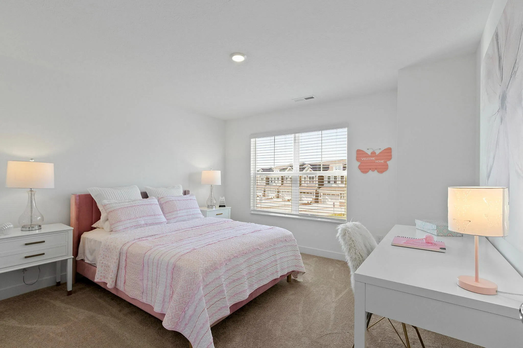 Furnished guest bedroom