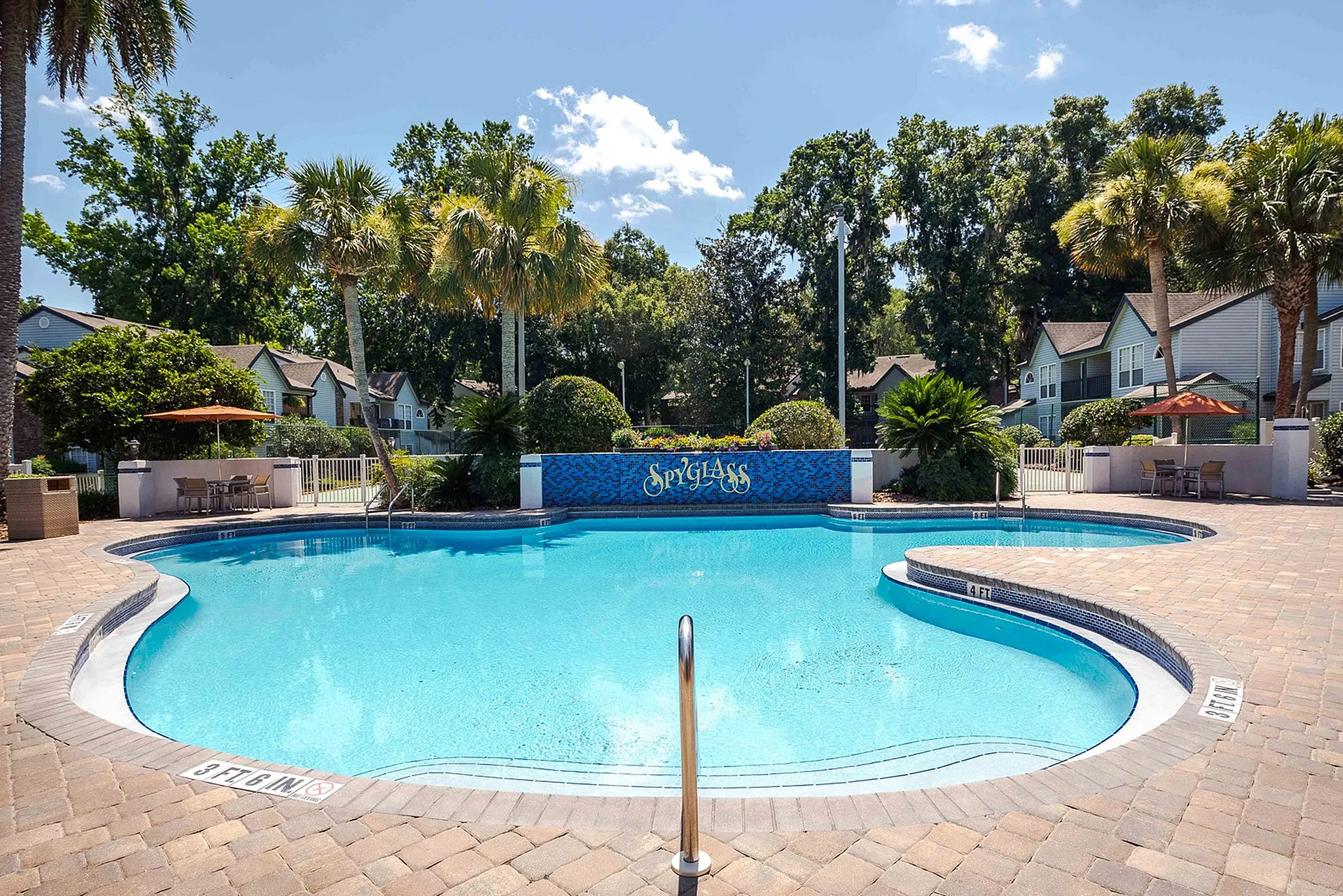 outdoor pool with pooldeck