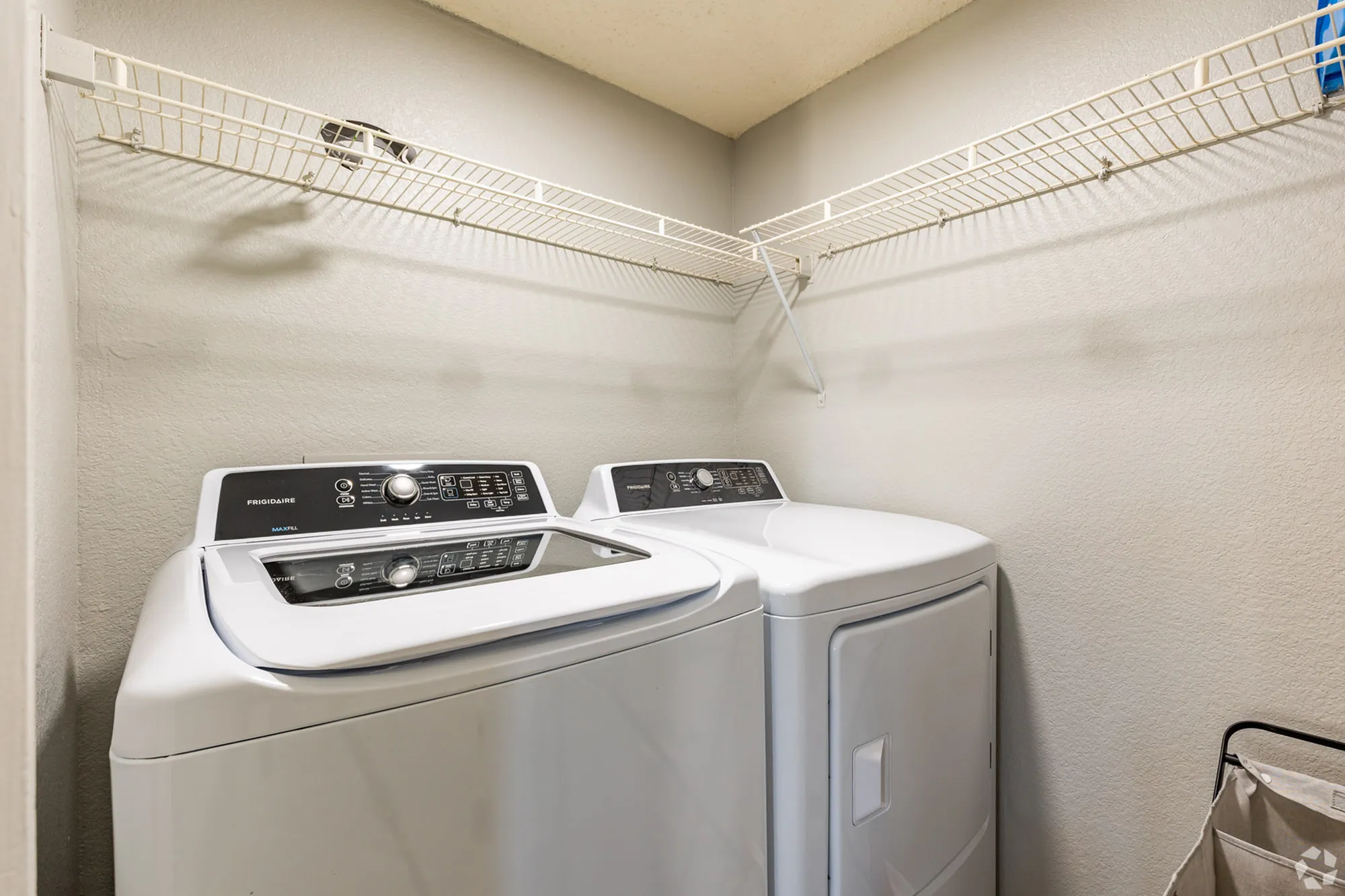 washer & dryer connections