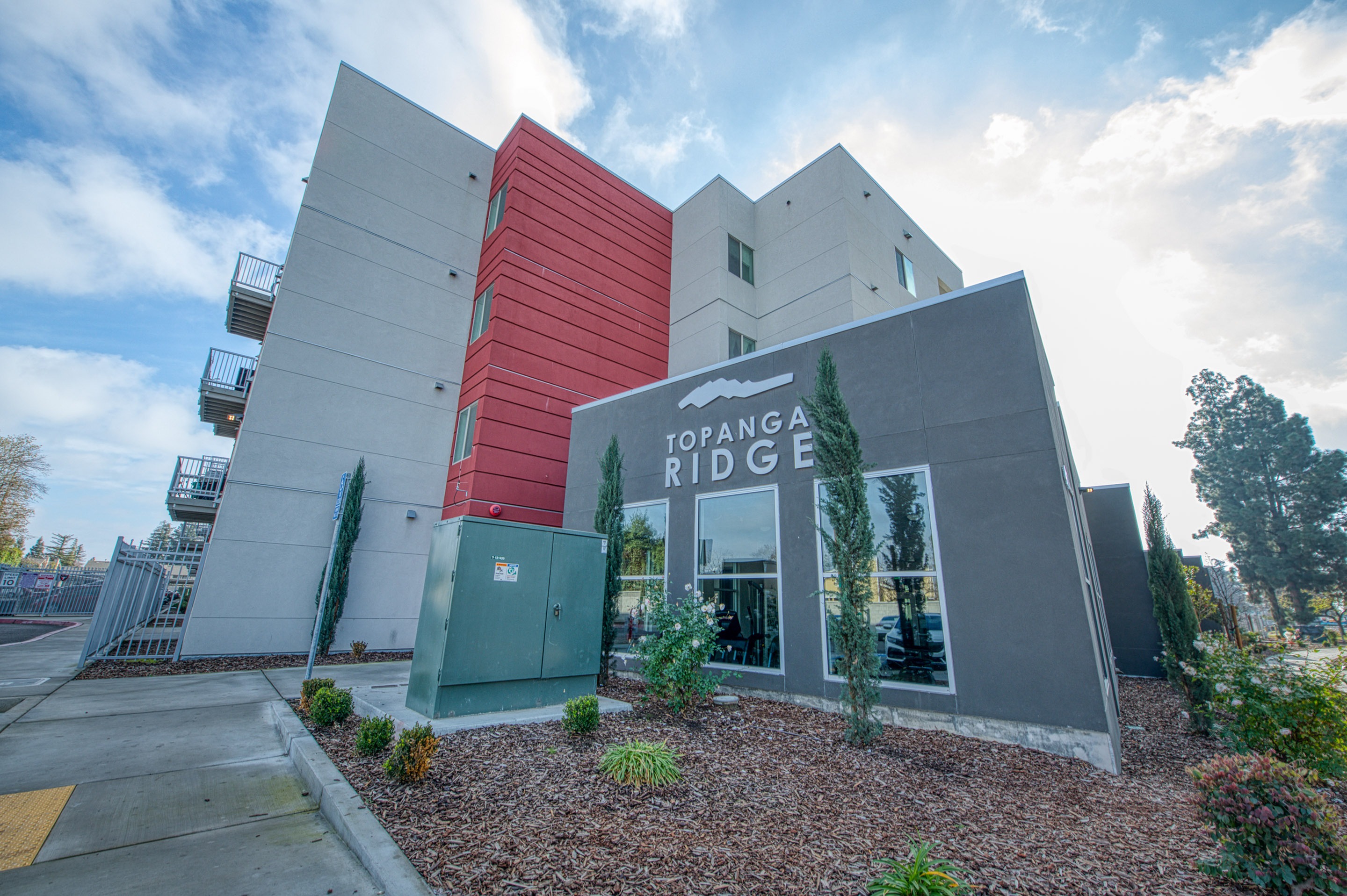 Topanga Ridge - Love Where You Live | Best Student Housing in Fresno | Off-  Campus Housing Apartments Newest Luxury Student Living/ Convenience /  Comfort. Limited Spaces Available. Walk to Campus