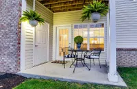 Aberdeen Apartment's 1-, 2-, and 3-bedroom apartments feature a private patio or balcony.