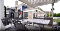 Another look at your go-to outdoor dining setup—ideal for everything from burgers to birthdays.