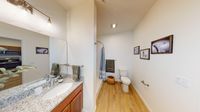 Barberry - Bathroom