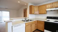 Pickerington-Ridge_Unit Kitchen