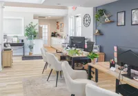 Leasing Center