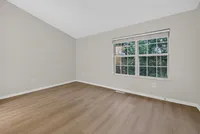 SIGNATURE PACKAGE Bedroom | Updated Finishes