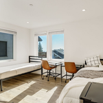 Furnished double room with bay views
