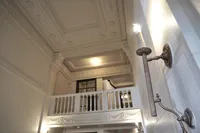 Timeless and cozy entry way