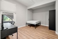 Spacious single bedroom