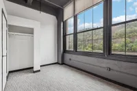 63-web-or-mls-1627 Penn Ave Unit 504-S2409-020