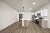 220_Rapids_Square_Unit_202-2