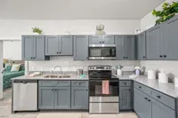 939 Metropolitan Village Court-20