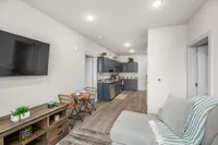 939 Metropolitan Village Court-24