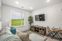 939 Metropolitan Village Court-10
