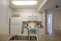 Parkwood Apartment Homes Kitchen Microwave Stove