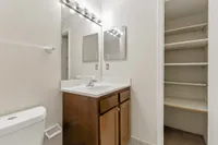 Brook - Bathroom