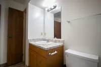 Rhea Semi-Premium - Bathroom