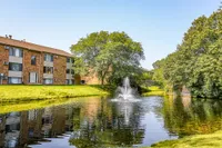 Ashton Lake Apartments
