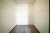 Cranbrook - Walk-in Closet
