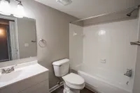 Ventnor - Bathroom