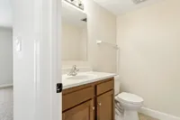 Arbor - Half-bath