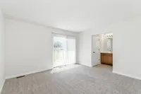 Arbor - Bedroom 1